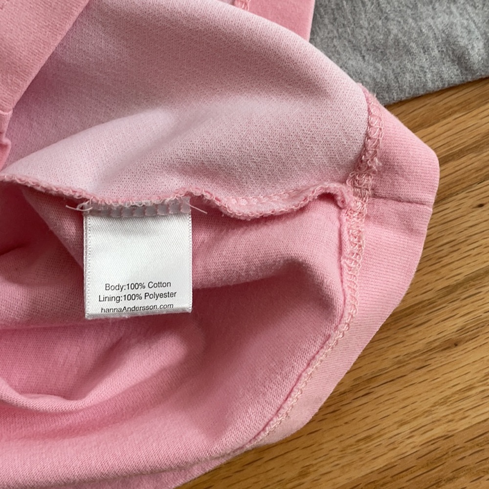 Hanna Anderson Soft Tee with Appliqué - Picture 6 of 7